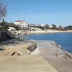 Klara, Malinska, Vantacici, Island Krk * Vantacici