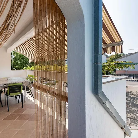 Klara, Malinska, Vantacici, Island Krk Διαμέρισμα